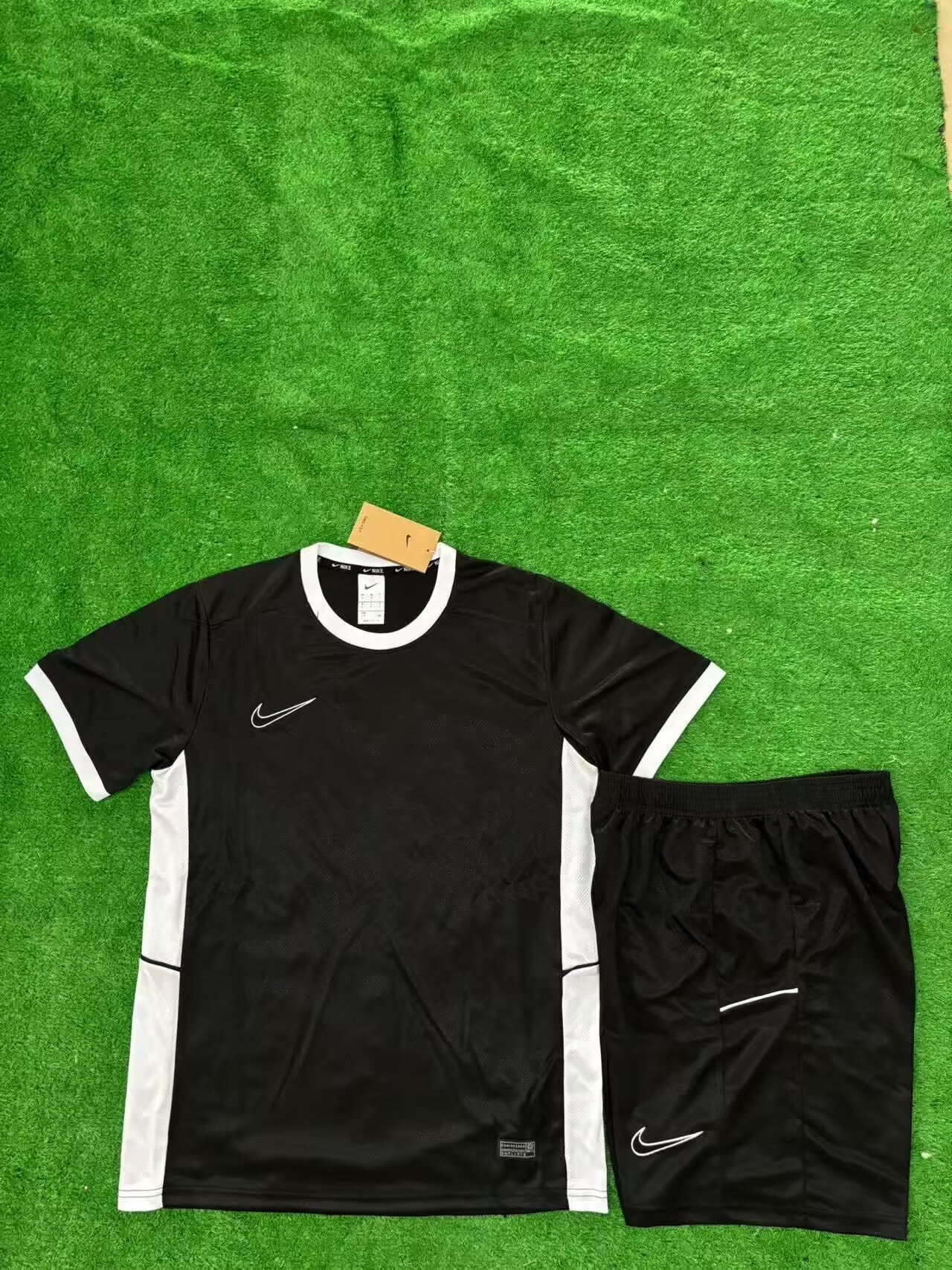 Nike No Logo Jersey